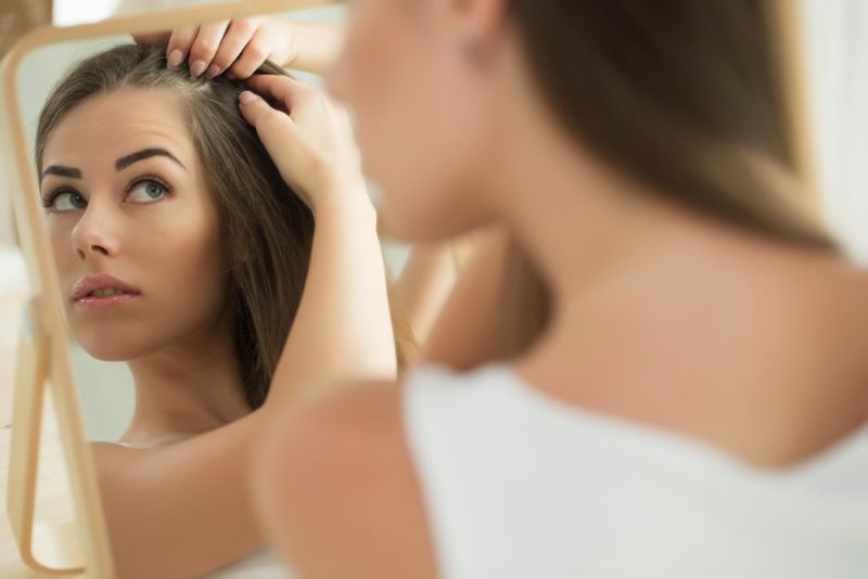 dry scalp causes hair loss